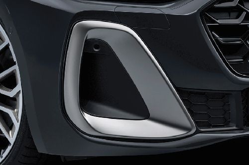 أيه 5 سيدان Front Fog Lamp