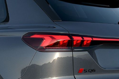 SQ6 E-Tron Tail light