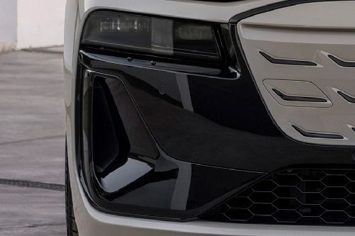 أيه 6 إي-ترون Front Fog Lamp