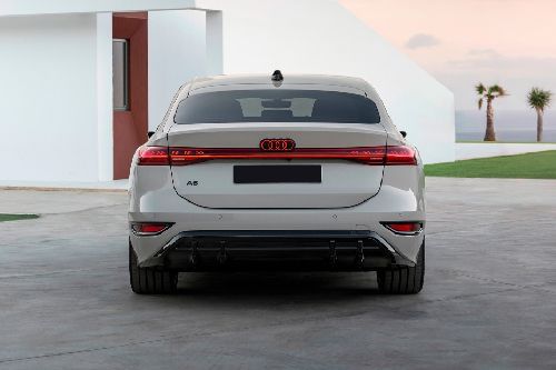 Full Rear View of أودي أيه 6 إي-ترون