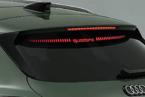 Rear Medium View of Audi Q5 L