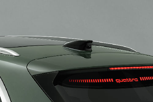 Q5 L Roof Antenna