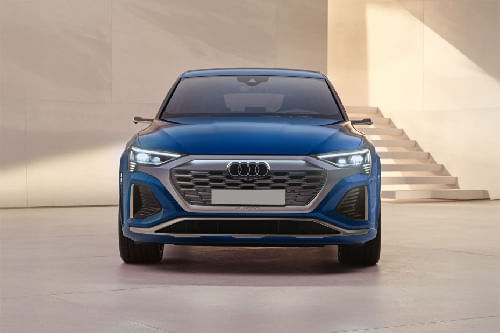 Full Front View of SQ8 E-tron