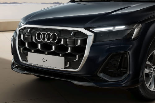 Q7 Grille View