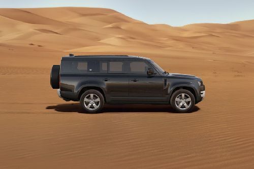 ديفندر Medium Angle Front View