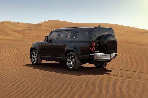 Rear Cross Side View of لاند روفر ديفندر