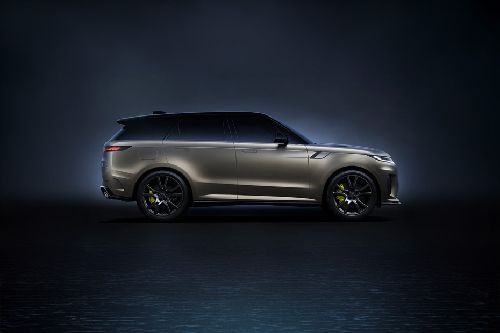 رانج روفر سبورت Medium Angle Front View