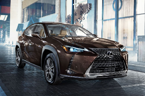 لكزس UX300H Front Medium View