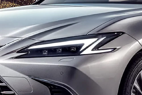 إي إس 2026 Headlight