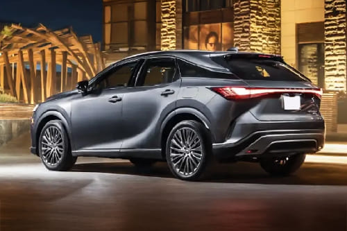 Rear Cross Side View of Lexus RX
