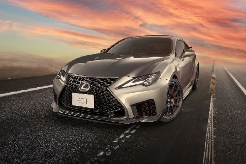 لكزس RC F