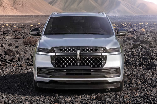 Full Front View of Navigator