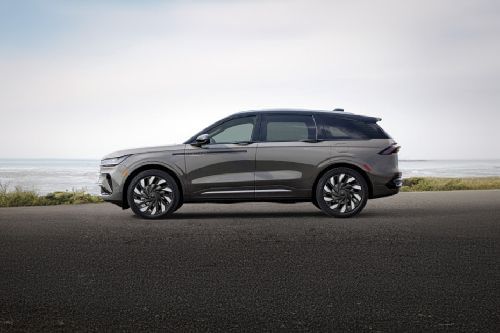 نوتيلوس  Side view