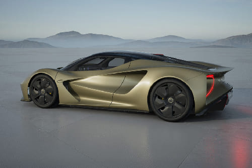 Rear Cross View of لوتس إيفيجا