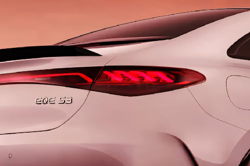 إي كيو إي Tail light