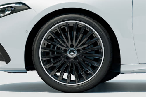 إيه إم جي إيه-كلاس سيدان Wheel