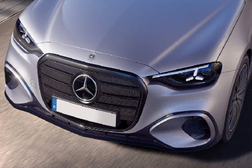C-Class Electric Grille View