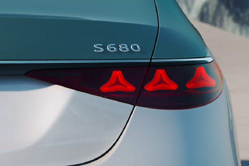 مايباخ إس كلاس 2027 Tail light