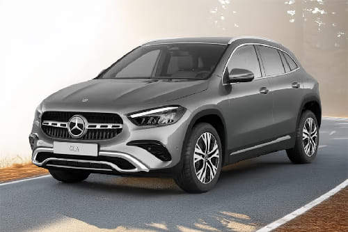 مرسيدس بنز  الفئة- جي ال اى Front angle low view