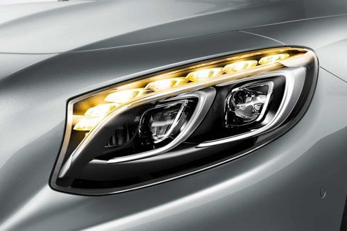 الفئة أس كابريوليه Headlight