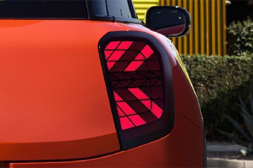 Aceman  Tail light