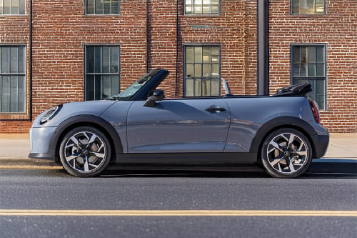 كونفرتيبل Side view