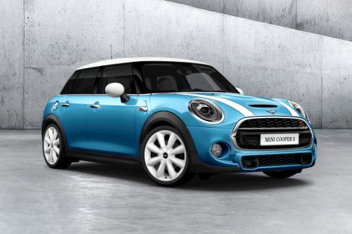 Mini 5 Door Front Cross Side View