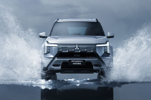 Full Front View of Destinator