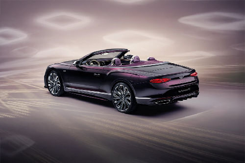 Rear Cross Side View of بنتلي كونتيننتال جي تي سي