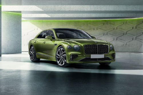 بنتلي فلاينج سبير Front Medium View