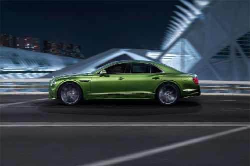 فلاينج سبير Side view