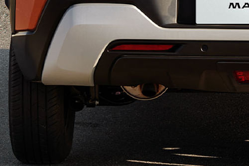 Exhaust Pipe of نيسان ماغنيت