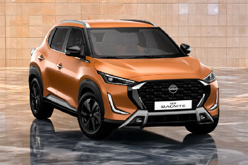 نيسان ماغنيت Front Medium View