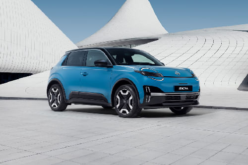 نيسان ميكرا إي في