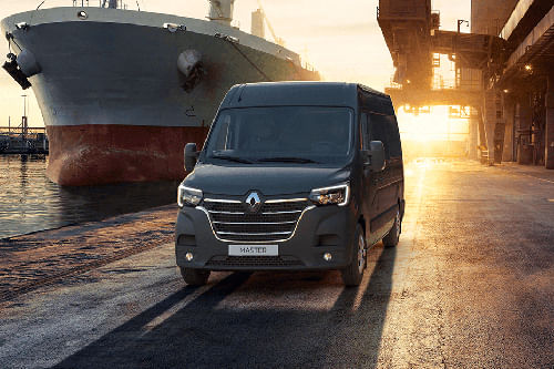 رينو ماستر