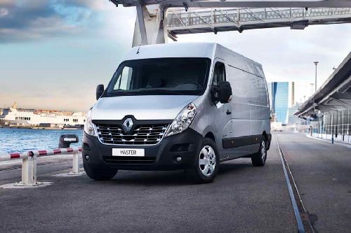 رينو ماستر Front Cross Side View
