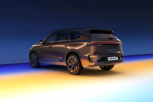 Rear Cross Side View of رينو كوليوس