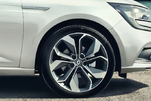 Megane Wheel