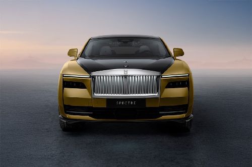 Full Front View of سبيكتر