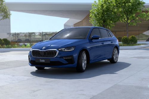 سكودا  سكالا 2025 Front angle low view