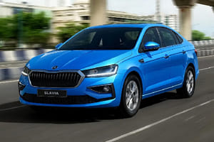 سكودا سلافيا