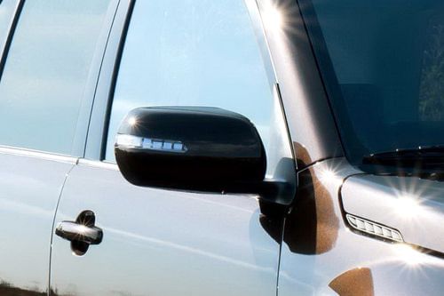 Suzuki Grand Vitara Drivers Side Mirror Front Angle