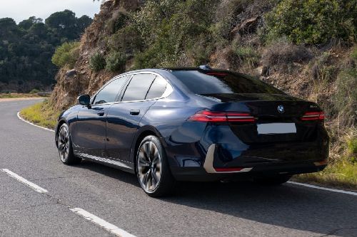Rear Cross Side View of BMW 5 Series