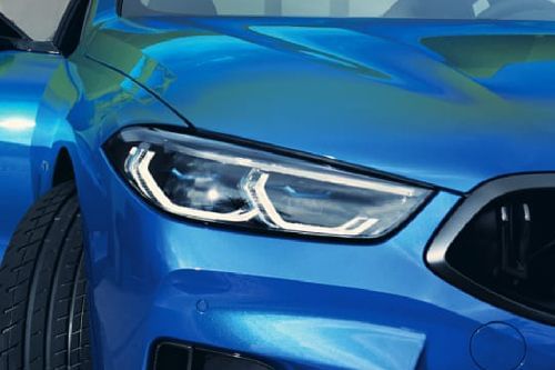 الفئة 8 جران كوبيه Headlight