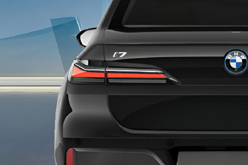 7 Series Tail light