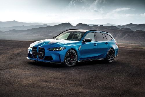 بي إم دبليو  إم 3 تورينج Front angle low view