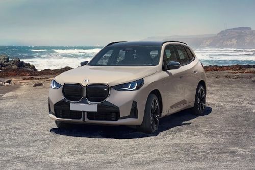 بي إم دبليو  X3 Front angle low view