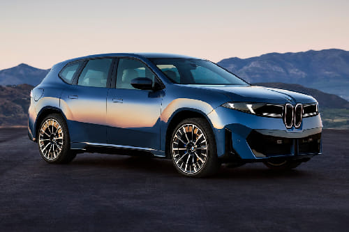 BMW IX3 Front Cross Side View