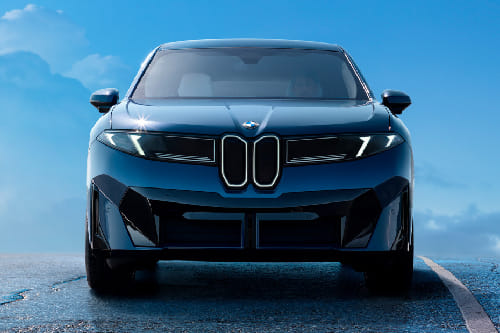 Full Front View of IX3