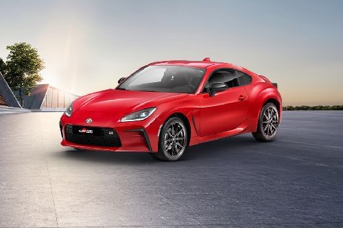 Toyota GR86 Front Cross Side View